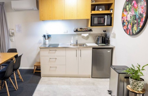 Merivale Hotel | Milano Motor Lodge