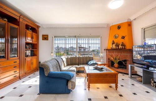 Rincon de la Victoria House | Milestone House