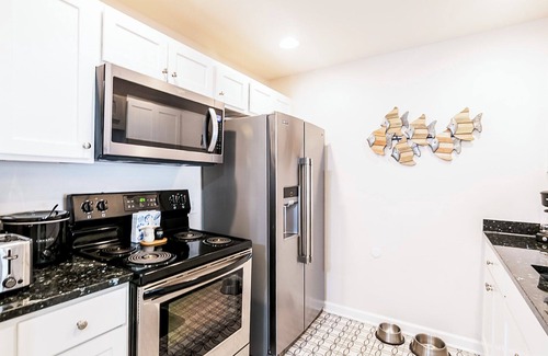 Gulf Park Estates Condo | MILITARY RENTAL - 2 bed/2 bath condo in a gated Ocean Springs community!
