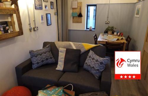 Molleston House | Milking Shed Cottage