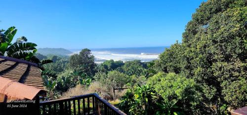 Port Edward Apartment | Milkwood Lodge 7 - Sleeps 7