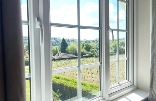 Hambledon House | Mill Down Cottage -Hambledon Vineyard