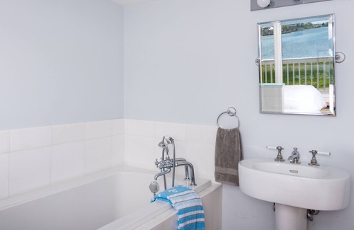 Westport Cottage | Mill Pond Retreat