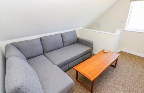 Milford Haven House | Mill View