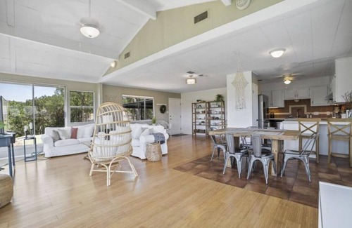Rio Robles House | Million Dollar Lake Views On Lake Austin Mins to DT