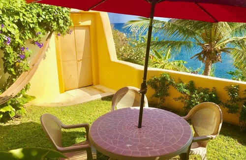 P Chahue Villa | MILLION DOLLAR VIEWS!! Property newly available as of May 12, 2022. Book today!