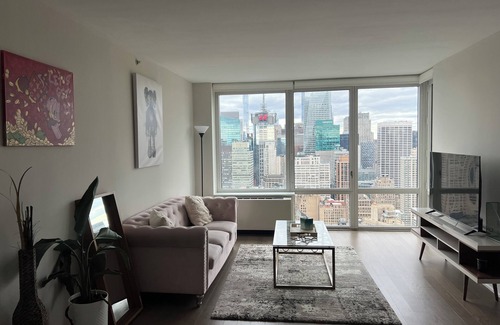 Midtown South Apartment | Million dollar view 1-bed apartment in New York with WiFi, fitness room