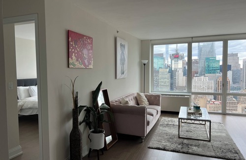Midtown South Apartment | Million dollar view 1-bed apartment in New York with WiFi, fitness room