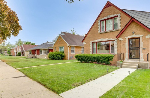 Milwaukee Apartment | Milwaukee Vacation Rental < 6 Mi to Westown!