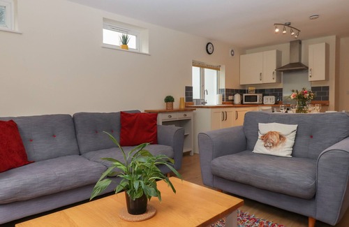 Dawlish Cottage | MIMOSA, family friendly, character holiday cottage in Dawlish