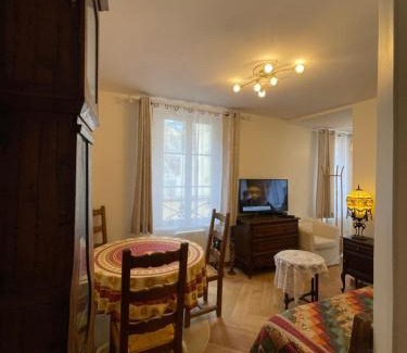 Saint-Louis Apartment | Mimosa