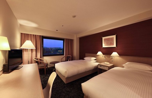 Suita Hotel | MINAMISENRI Crystal Hotel