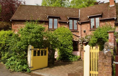 Minehead House | Minehead mews cottage