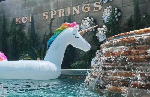 Desert Hot Springs Villa | Mineral Saltwater Solar heated Pool & Spa Oasis with mountain views and Koi pond