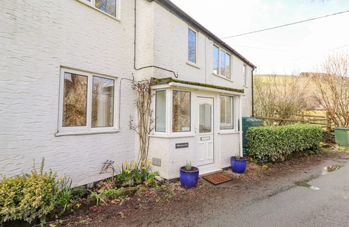Llanarmon Dyffryn-Ceiriog Cottage | MINFFORDD, family friendly in Llanarmon Dyffryn Ceiriog