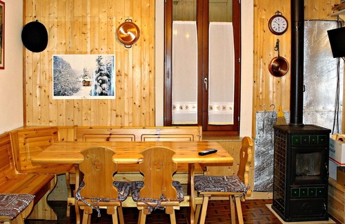 Comeglians Apartment | Mini apartment with panoramic terrace