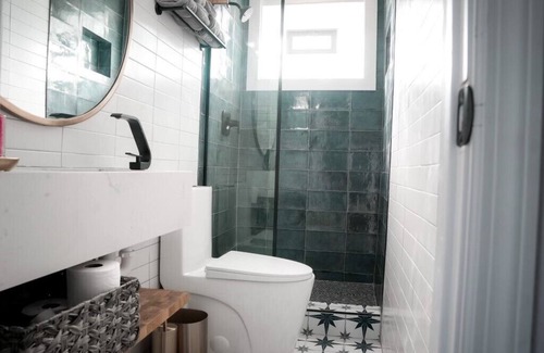 Smith's Memento Hotel | Mini Boutique Hotel Unit 123 THE ELLA by EVRH