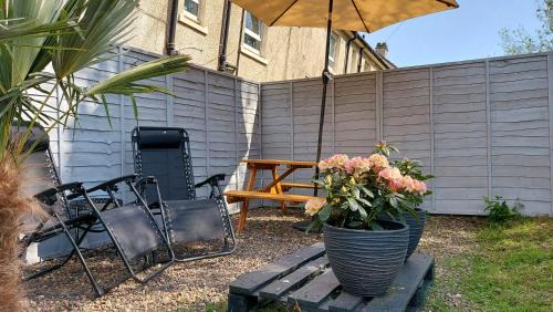 Hamilton House | Mini hotel with home facilities in Hamilton West
