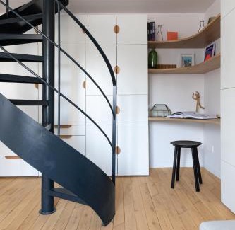 Les Iles Apartment | Mini loft in Notre Dame district, Île Saint-Louis, Paris