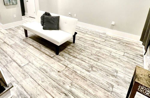 Gert Town House | “Mini Magnolia”: Quiet 2 Story 3BR Home Near mid-city (No Pets/Animals)