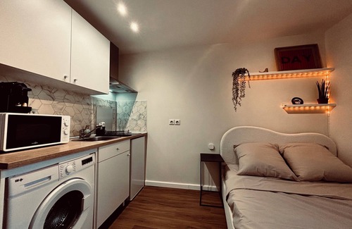 Brignoles Apartment | Mini - Small but cozy!