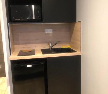 Aurillac Apartment | Mini Studio avec Terrasse