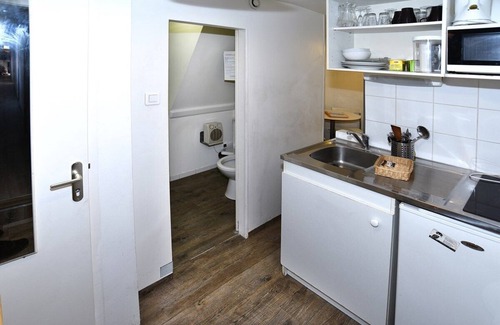 2nd Arrondissement Apartment | Mini Studio Péniche au coeur de Lyon, insolite et calme