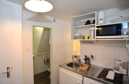 2nd Arrondissement Apartment | Mini Studio Péniche au coeur de Lyon, insolite et calme