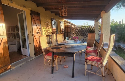 Poggio-Mezzana House | Mini villa by the sea