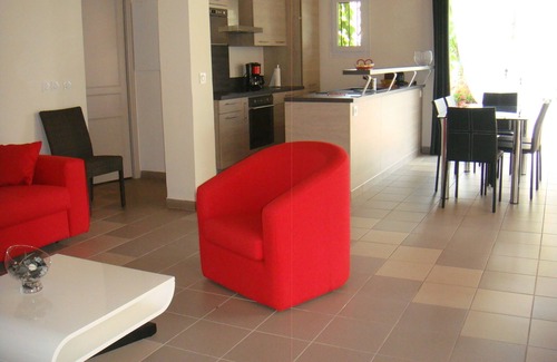 Lecci Apartment | Mini Villa Dans Belle Résidence à Dimension Humaine