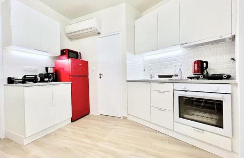 Athens City Centre Apartment | Minimal luxury 5BDR apt w/terrace AcropolisView