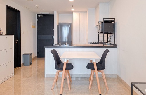 Bumi Serpong Damai Apartment | Minimalist 1Br Branz Bsd City Apartment Near Aeon Mall