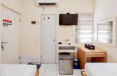 Tangerang Apartment | Minimalist Studio Room Apartment at Aeropolis Residence By Travelio