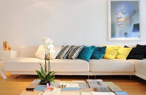 Postel Apartment | Minimalistic In Premium Location