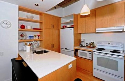 La Petite-Patrie Condo | Minimum 12 months rental