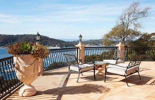 Bayview House | Minkara Estate by Contemporary Hotels
