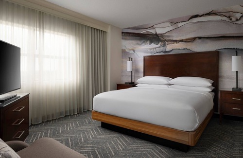 Brooklyn Park Hotel | Minneapolis Marriott Northwest Hotel & Conference Center