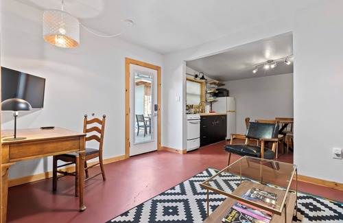 Santa Rita Park House | Mins to Downtown! Cafè Casita