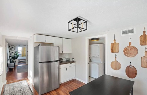 Clifton Heights House | Mins to OTR & Findlay Market! Great For Work Travel! 2BR/Condo
