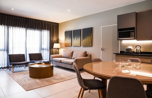 Greater Johannesburg Metropolitan Area Hotel | Mint Hotel Sandhurst
