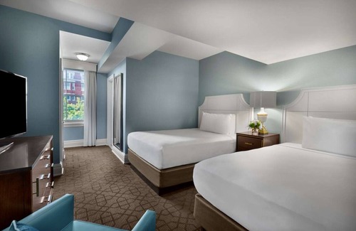 Central West End Hotel | Minutes away from Missouri Botanical Garden! 4 Spacious Rooms, Pet-Friendly
