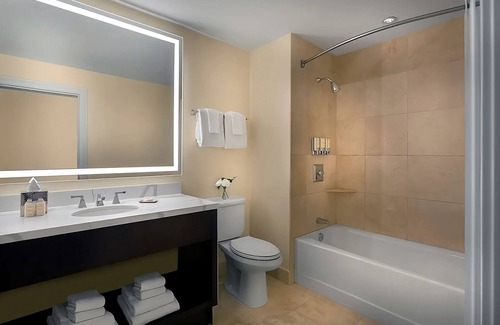 Central West End Hotel | Minutes away from Missouri Botanical Garden! 4 Spacious Rooms, Pet-Friendly