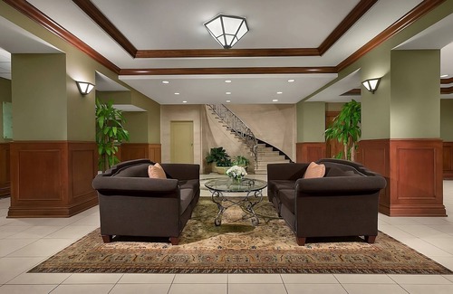 Central West End Hotel | Minutes away from Missouri Botanical Garden! 4 Spacious Rooms, Pet-Friendly