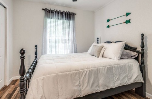 San Antonio House | Minutes from Downtown!!!