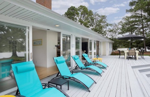 St. Michaels House | Minutes from Downtown St. Michaels | Guest House | Pool | Private Dock