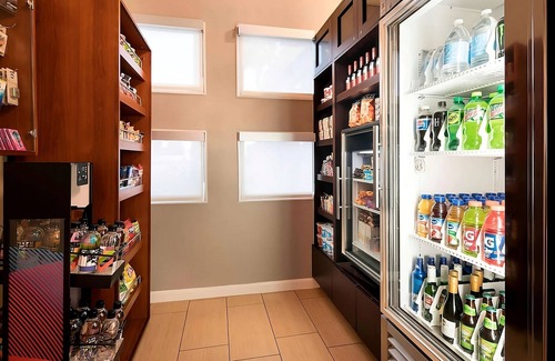 South Scottsdale Apartment | Minutes from Phoenix Art Museum! Free Breakfast, Pool, and Pets are Welcome!