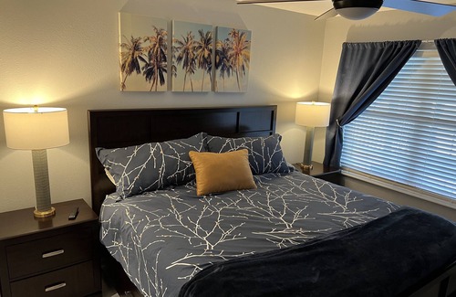Iona Resort | MINUTES FROM THE BEACHES FAMILY SIZED COTTAGES MANY AMENITIES.nKAPOKKOTTAGES.COM