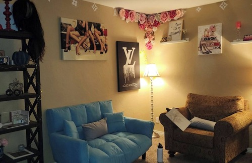 La Habra Condo | Minutes from the Happiest place on earth. A private getaway. Entire place.