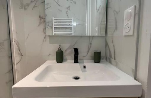 Corbeil-Essonnes Apartment | MIRA - Sublime apartment close to train station