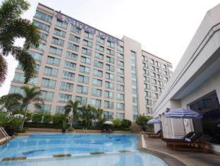Talat Bang Khen Hotel | Miracle Grand Convention Hotel